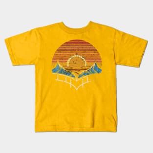 Retro vintage valentine's day sunset Kids T-Shirt